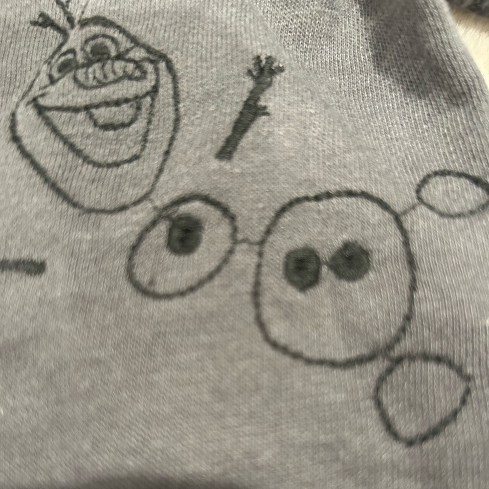 Disney Frozen Olaf sweatshirt - Picture 6 of 8